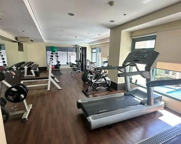 Apartamento The Pearl - Bgc Mckinley Park 2br *