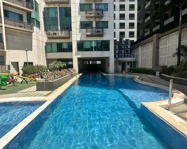 The Pearl - Bgc Mckinley Park 2br