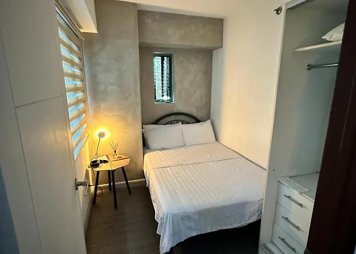 The Pearl - Bgc Mckinley Park 2br Apartamento Manila