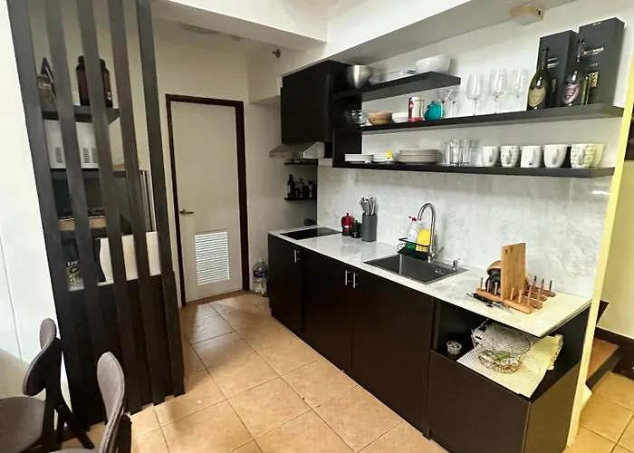 Apartamento The Pearl - Bgc Mckinley Park 2br *