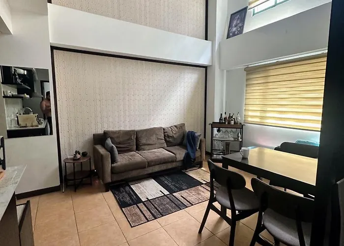 Apartamento The Pearl - Bgc Mckinley Park 2br
